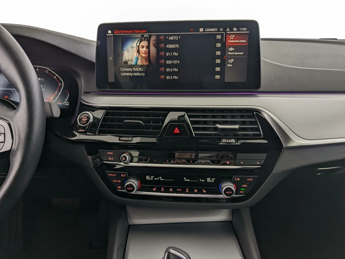 Прокат BMW 5 в Санкт-Петербурге