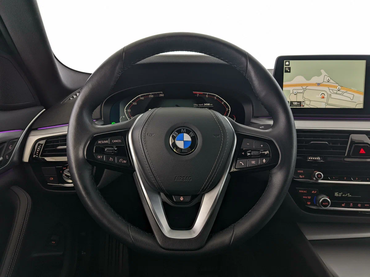 Прокат BMW 5 в Санкт-Петербурге