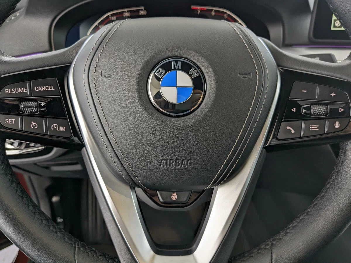 Прокат BMW 5 в Санкт-Петербурге