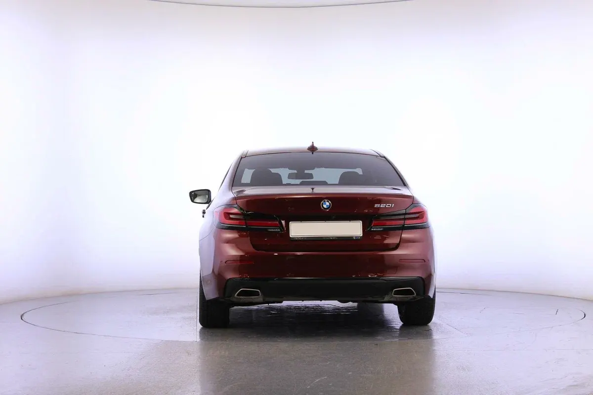 Прокат BMW 5 в Санкт-Петербурге
