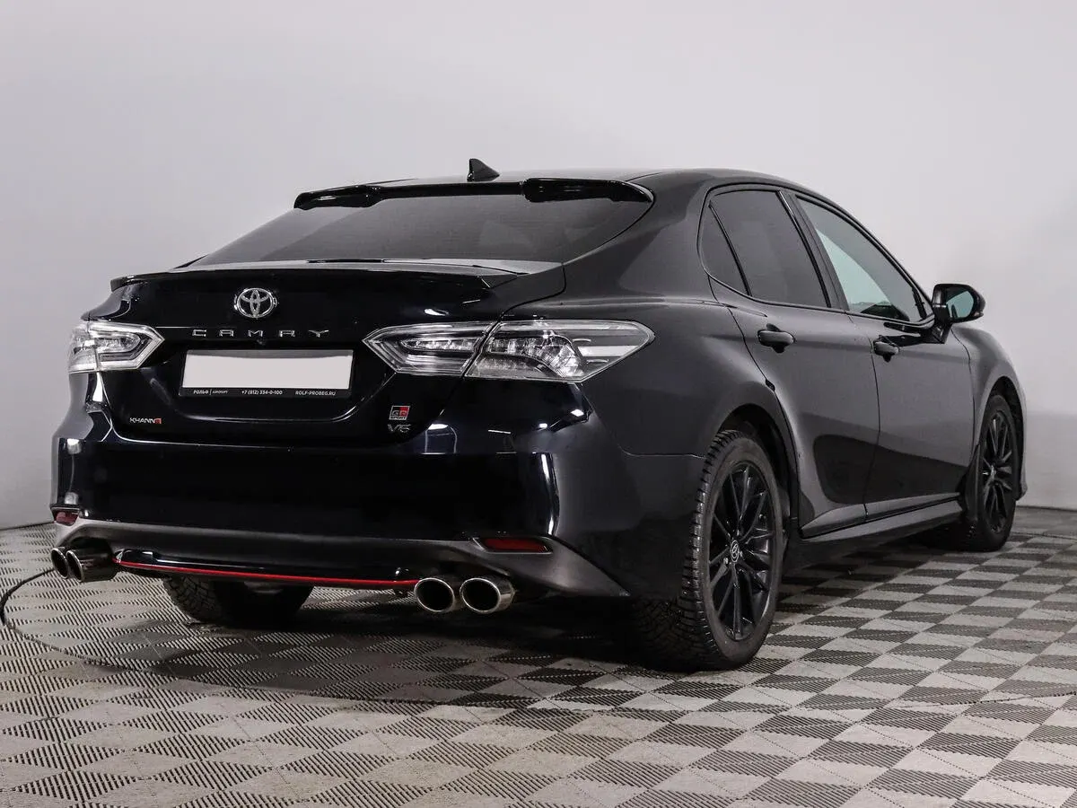 Прокат Toyota Camry в Санкт-Петербурге