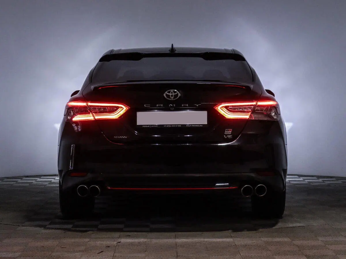 Прокат Toyota Camry в Санкт-Петербурге