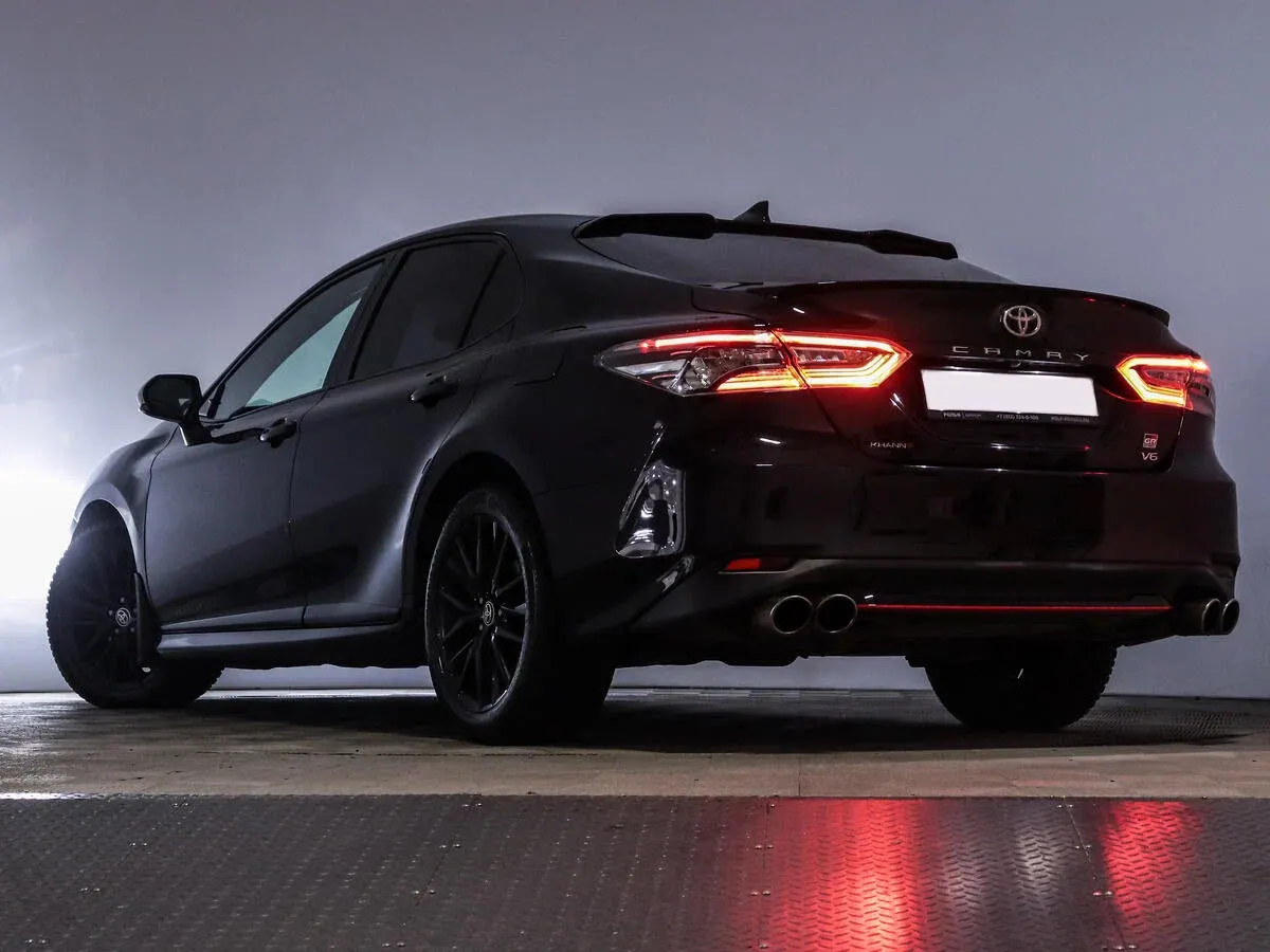 Прокат Toyota Camry в Санкт-Петербурге
