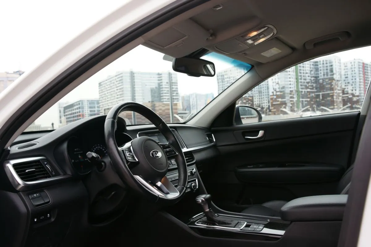 Прокат Kia Optima в Санкт-Петербурге