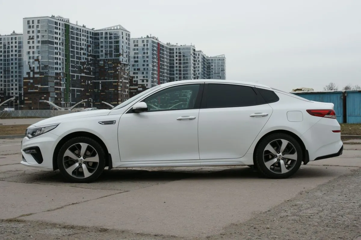 Прокат Kia Optima в Санкт-Петербурге