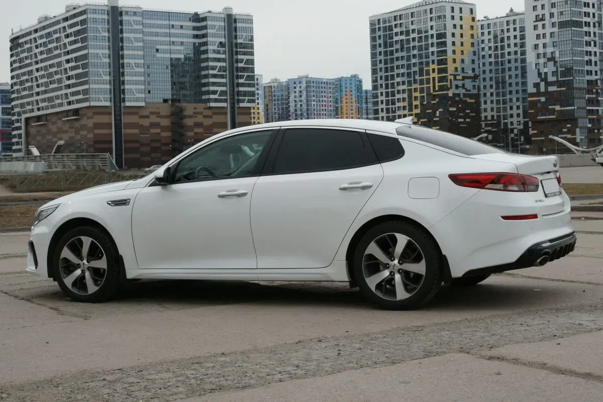 Прокат Kia Optima в Санкт-Петербурге