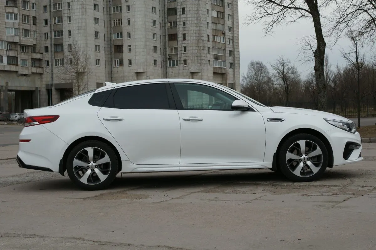 Прокат Kia Optima в Санкт-Петербурге