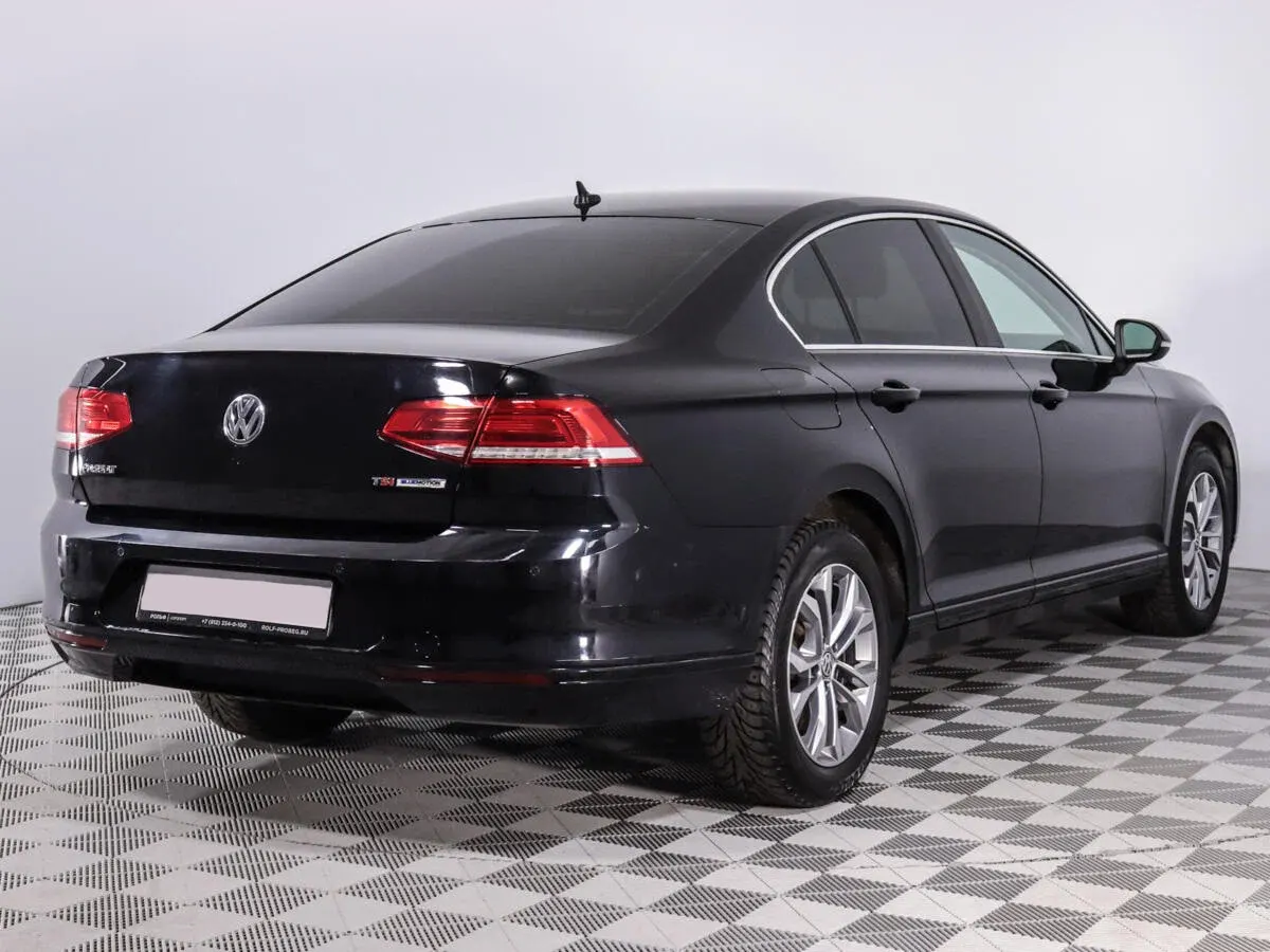 Прокат Volkswagen Passat в Санкт-Петербурге