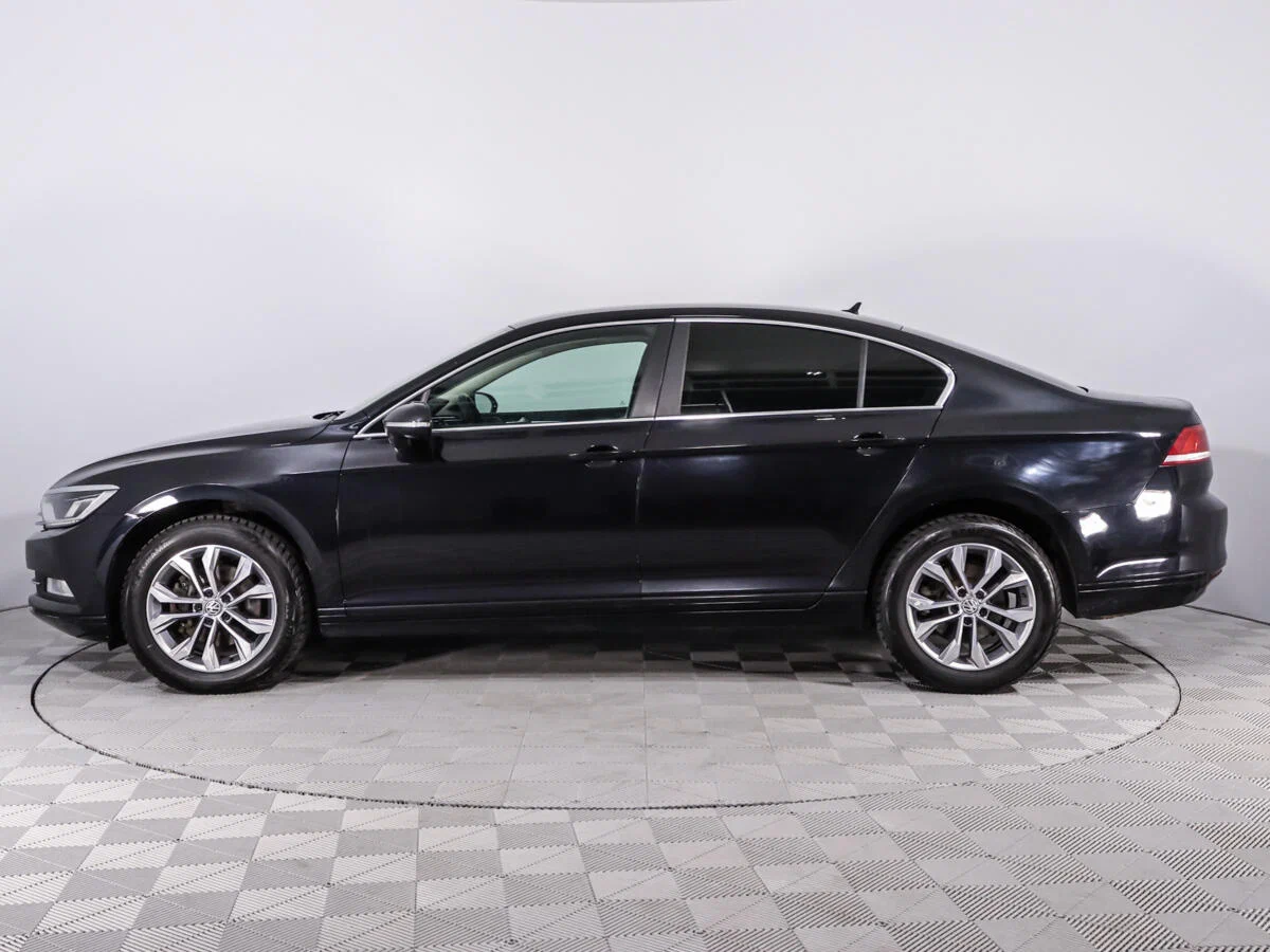 Прокат Volkswagen Passat в Санкт-Петербурге